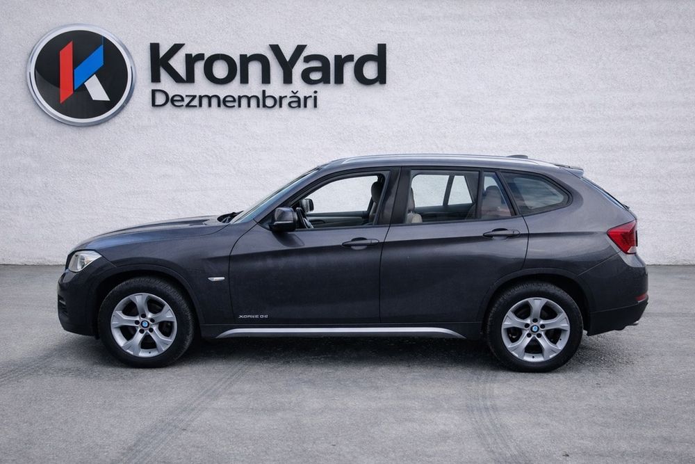 Geam stanga fata BMW X1 E84 - SUV 4 Usi (1467)