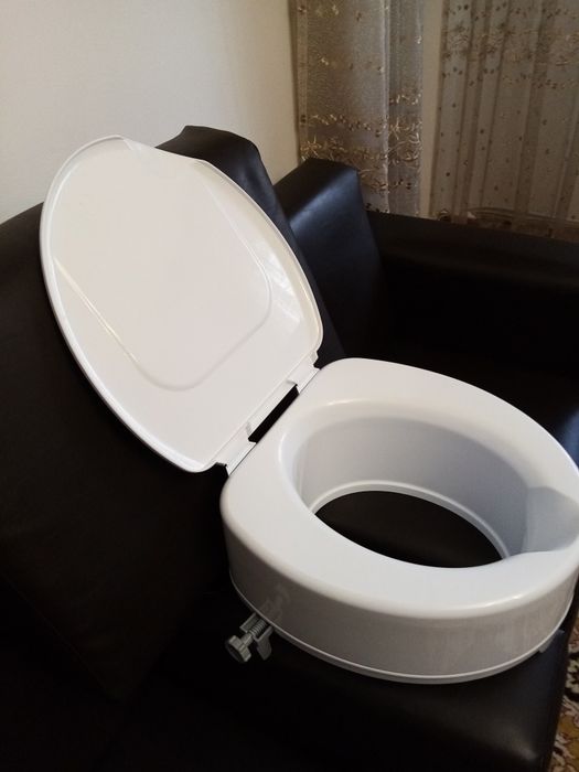 Înălțător pentru vas toaletă.