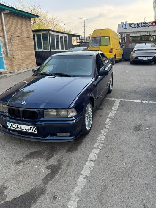 Продам бмв е36...