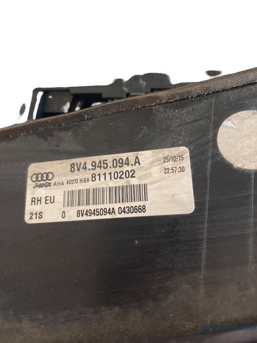 Lampa Spate / Stop Dreapta Spate Audi A3 Sportback 8Va, 8Vf