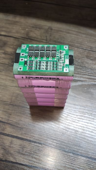 Литий ион аккумулятор  12В16А