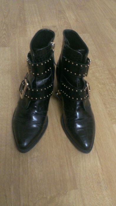 ghete dama stradivarius marime 37