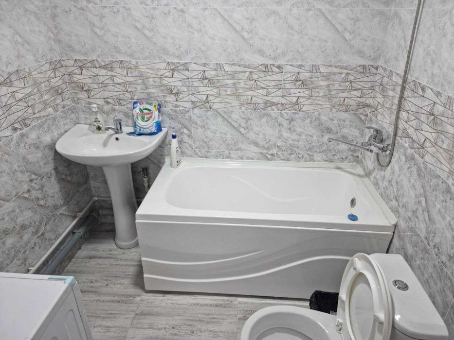 аренда ТОШКЕНТ . УЗ.БУМ.  участок 1,5 сотик 1 комнатный