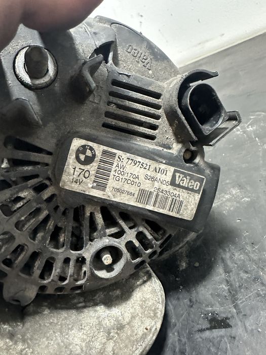 Alternator BMW Seria E60 E61  530d 525d 535d 2.5 diesel 3.0 diesel
