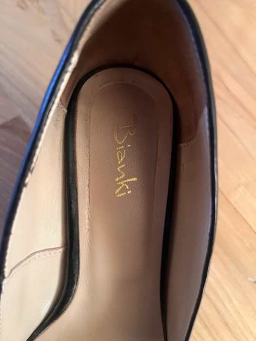 черни обувки на ток bianki