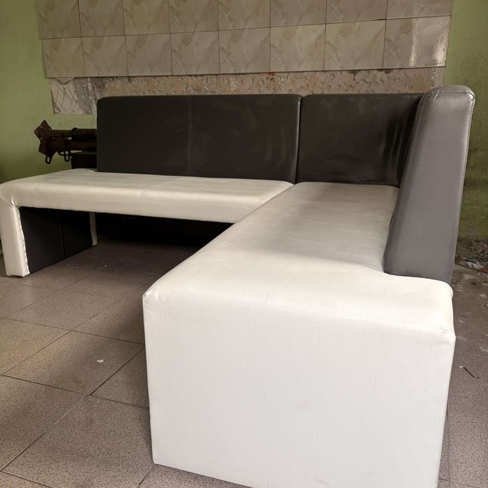 Coltar fix imitatie de piele