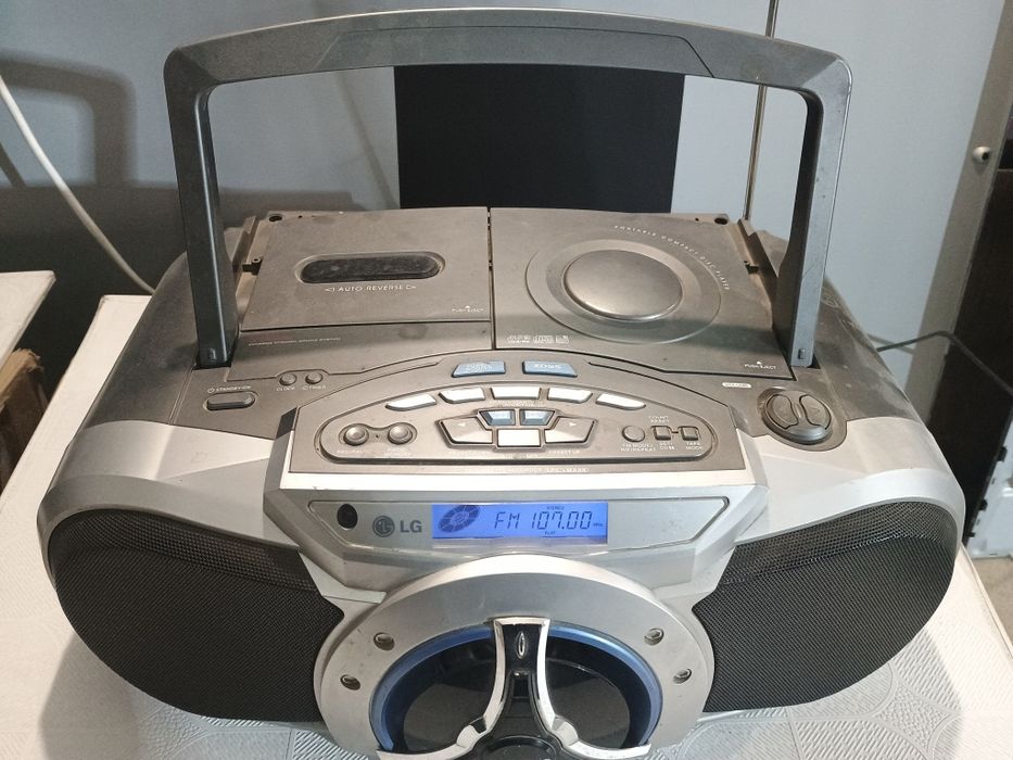 Панасоник RX-ES23 LG LPC-LM445X.