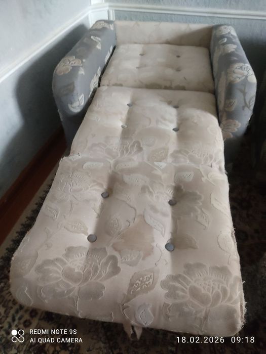 Продаётся диван и 2кресла