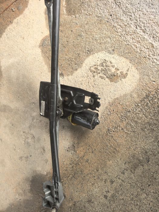 Тропеция дворника ауди