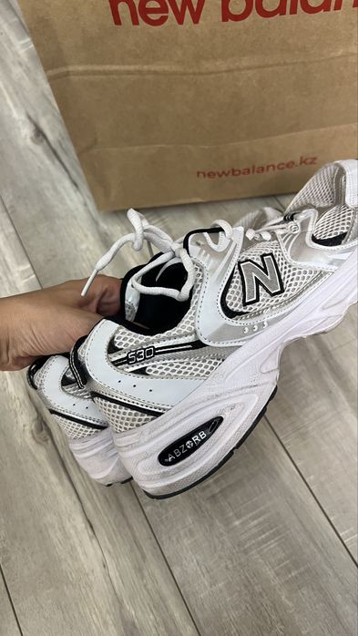кроссовки New Balance