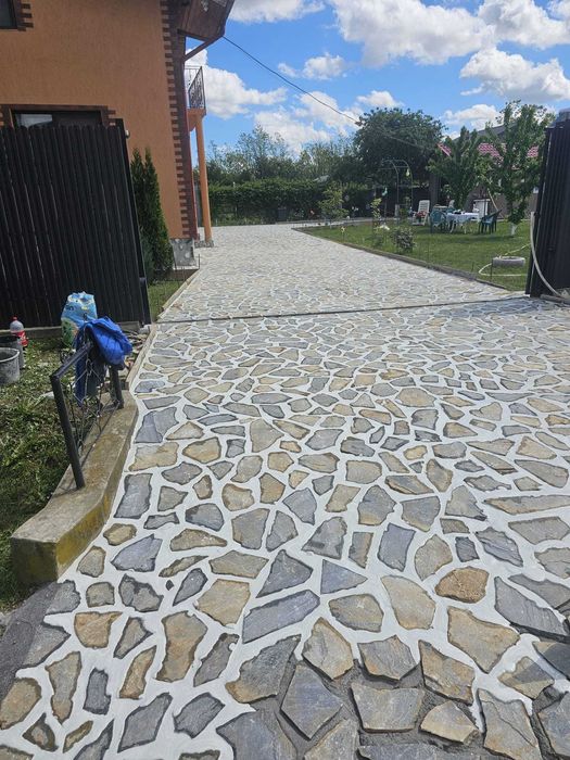 Amenajare cu piatră - Montajul este inclus în preț