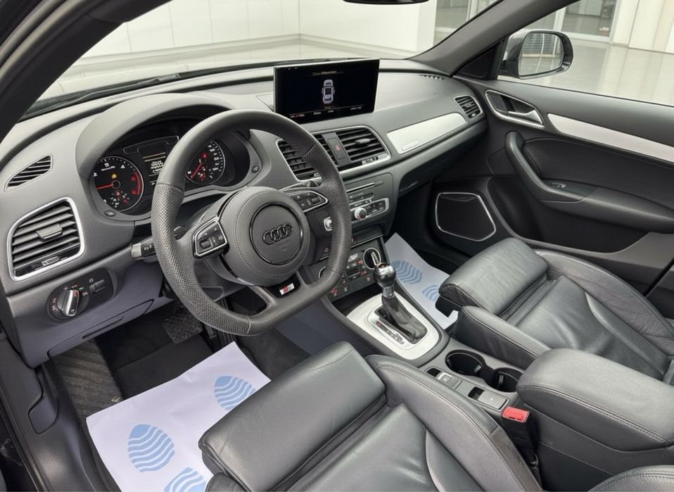 Audi Q3 // 3x sline // 4x4 // Panoramic // Bose Edition