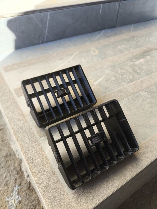 Правая Решетка Дефлектор Passat B3