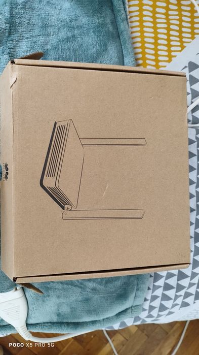 Huawei HG8145V5  Wi-Fi рутер – чисто нов, пълен комплект