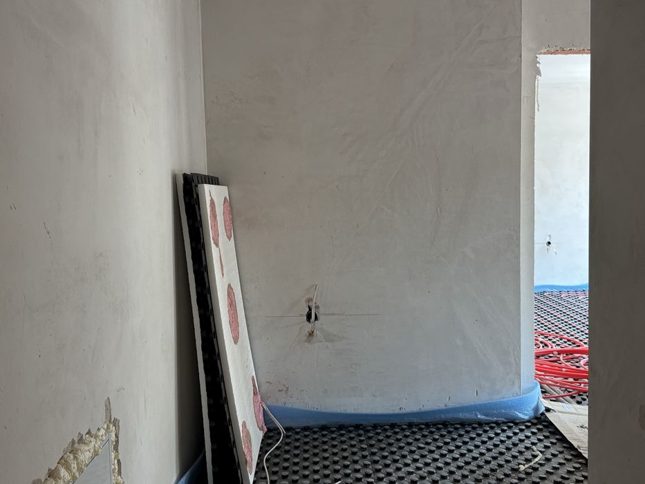 Продава се Двустаен апартамент в Плевен, Идеален център - 73 кв.м за 1453 €/кв.м - Снимка #9