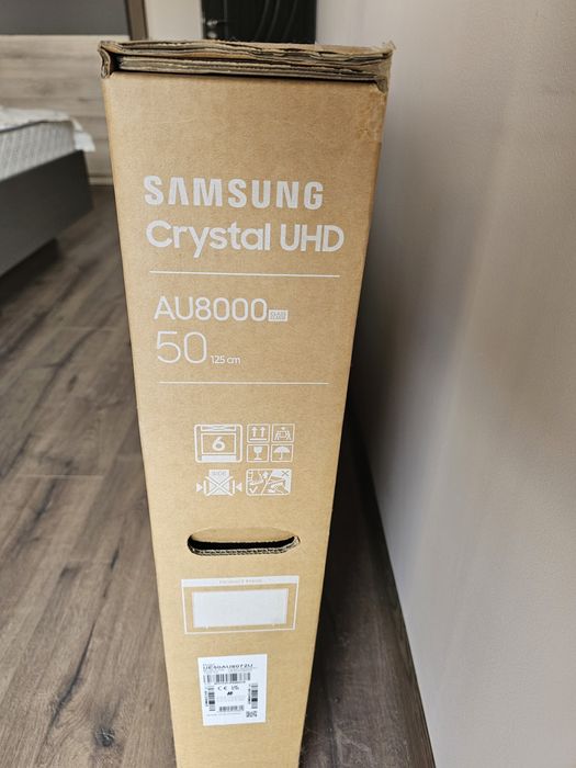 Телевизор Samsung Au8072 50"