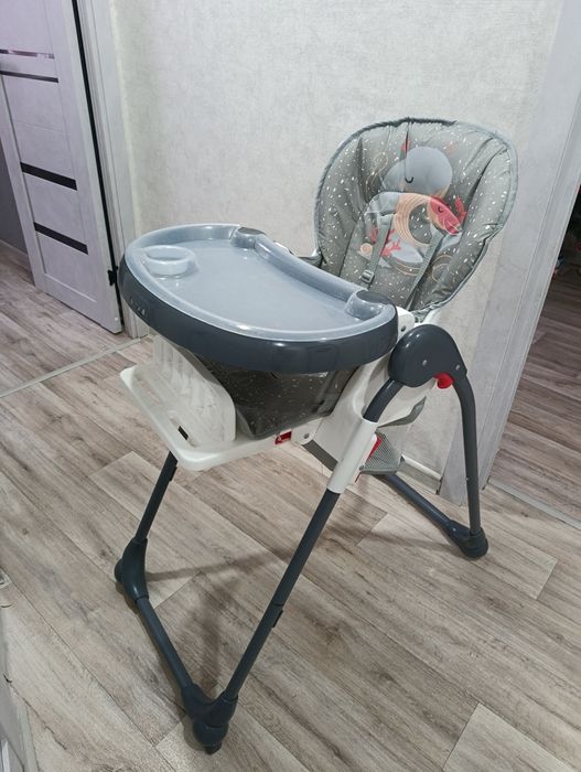 Продам стульчик для кормления!