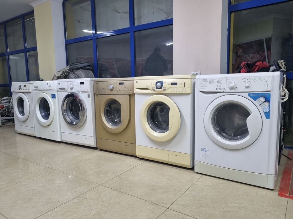 Продам стиральную машину