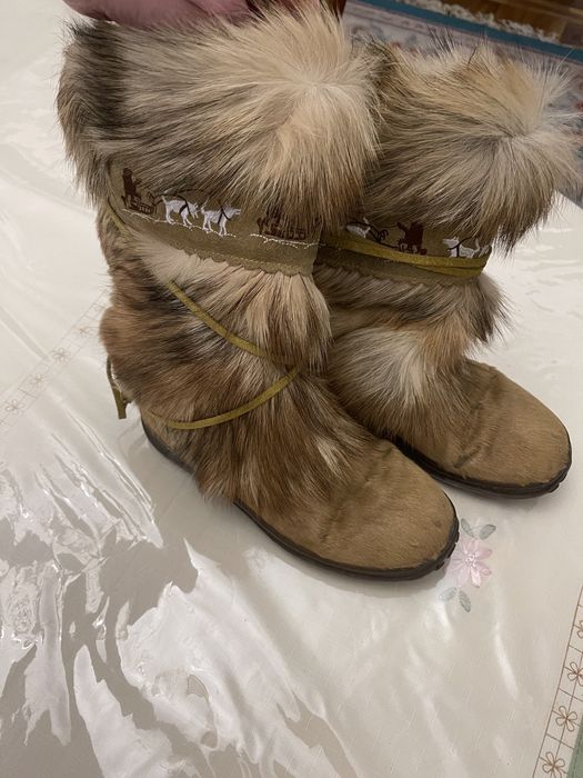 Уги женские зимние