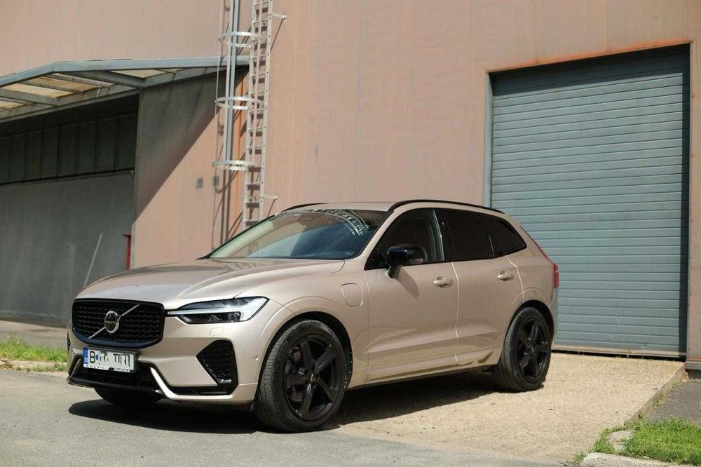VOLVO XC60 2022 — imagine 2