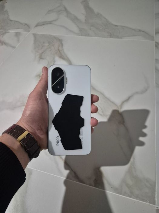 Xiaomi Poco F7 Hyper OS 3.0.2.0