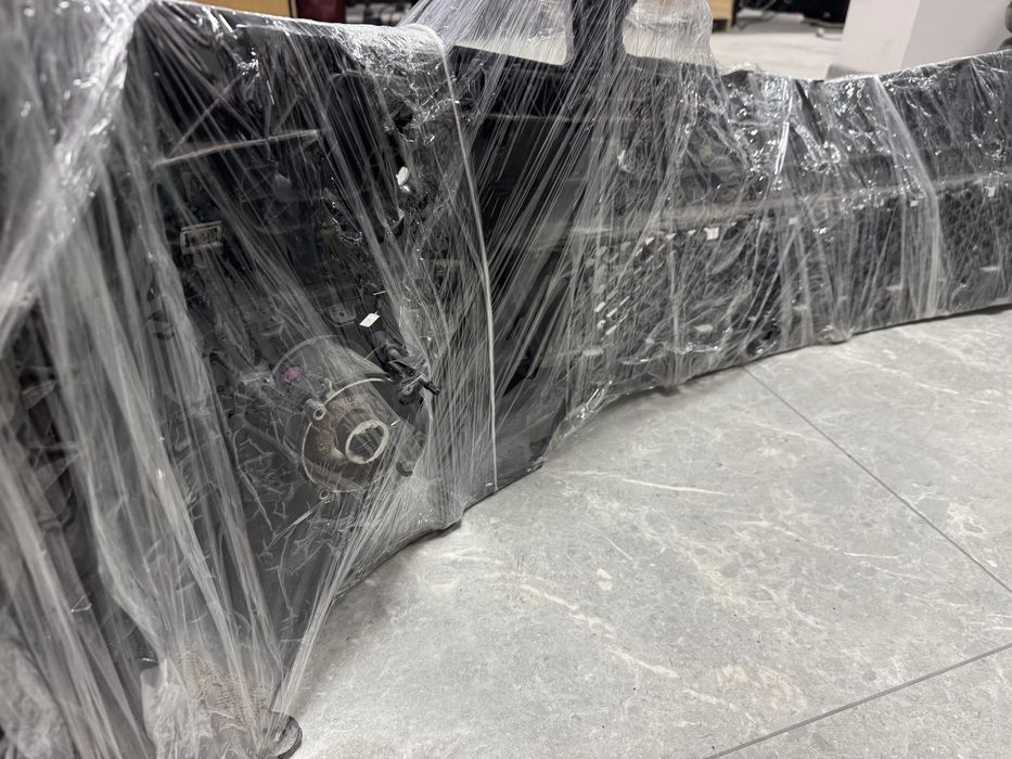 Mercedes w204 предна броня сива