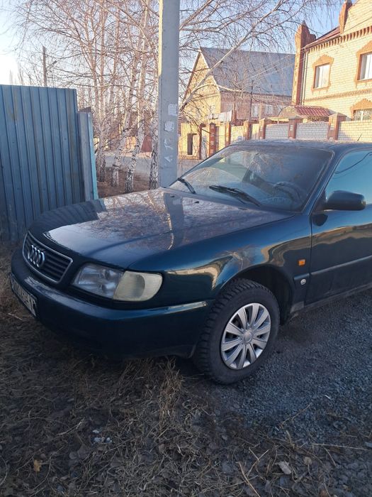 Продам Ауди  А6 С4