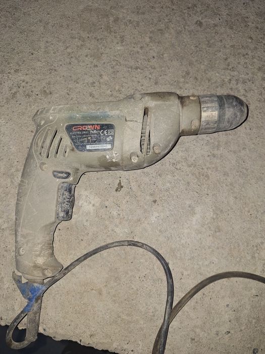 Продам шуруповерт бу Crown электрический 220В
