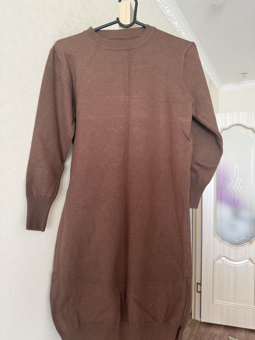 Продам платья нарядные