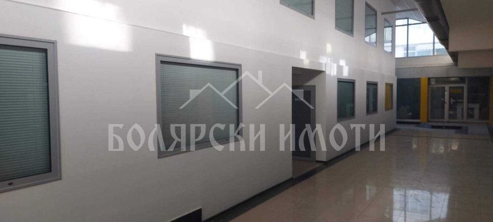 Продава се Офис в Велико Търново, Център - 195 кв.м за 1365 €/кв.м - Снимка #4