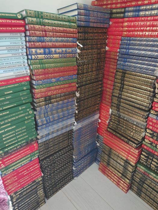 Colecție Prietenii Cartii, 350 vol, Cartonate, LUX