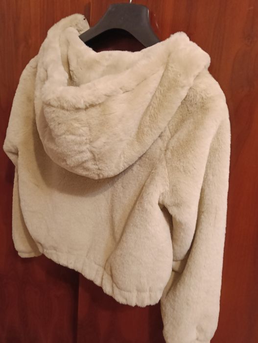 Haină damă  Pull&Bear, cuprinde până la mărimea XL