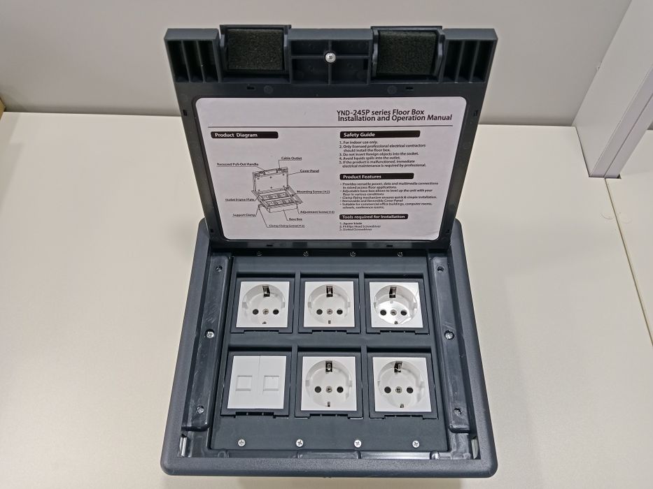 Розетка настольная Розетка наполная