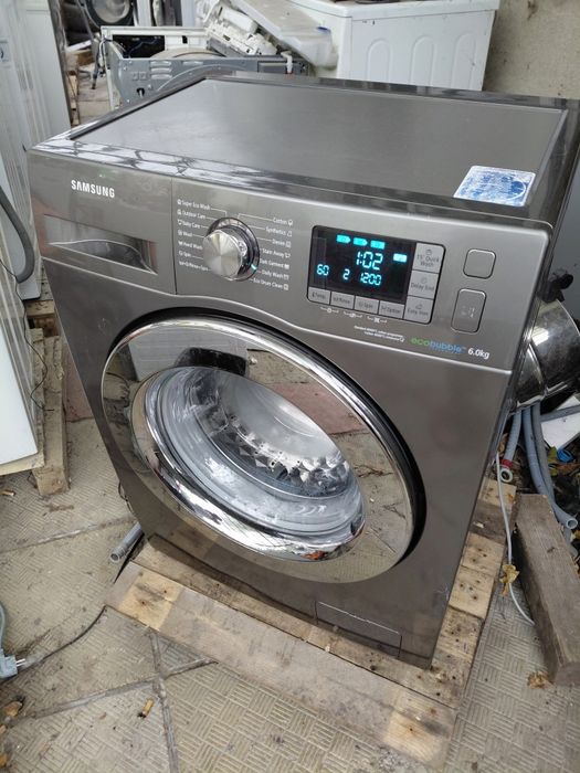 Пералня Samsung слим