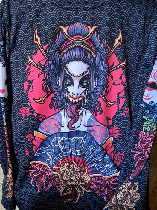 Кофты  с принтом с длинным рукавом