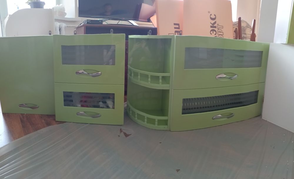 Продаю кухонный гарнитур