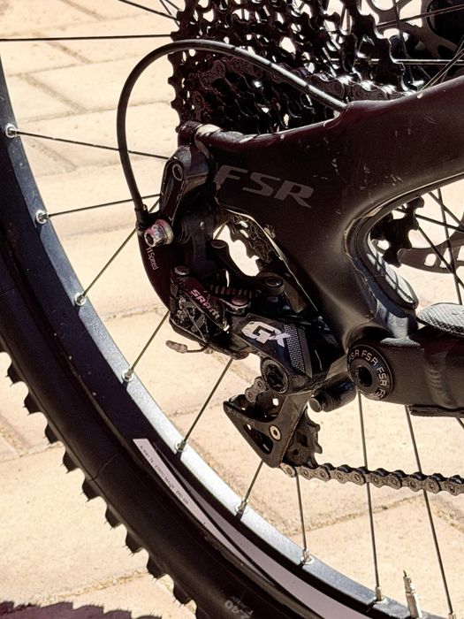 Specialized Demo 2017 Carbon Stealth