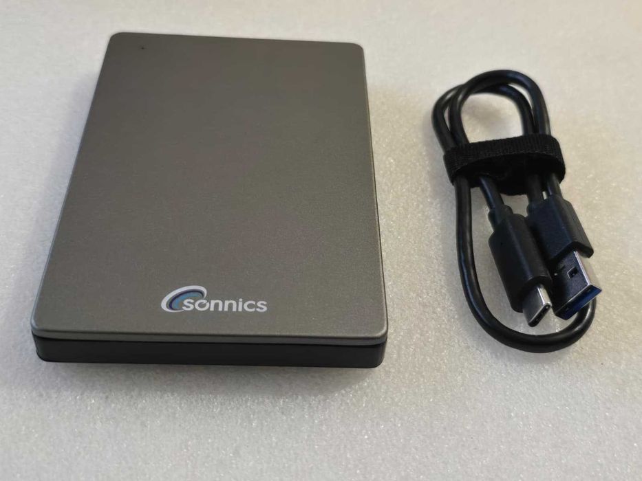 Hard Disk Extern Sonnics 500GB, USB 3.1 Gen 2 Tip-C, HDD Western Digital, Slim Aluminiu