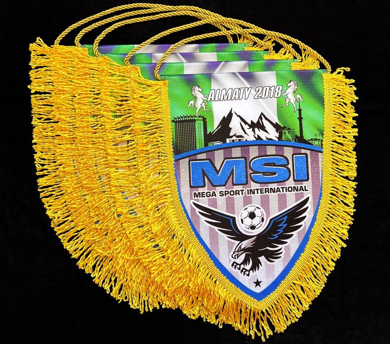 Вымпелы, двухсторонние с бахромой