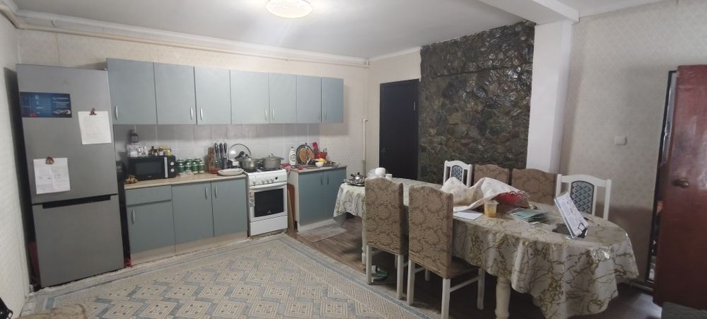 Продается дом в центре города