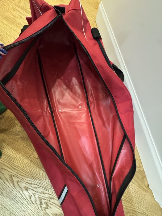 Фехтовальная сумка на колесах