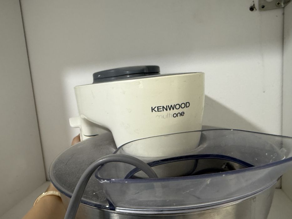 Продам комбайн Kenwood multione