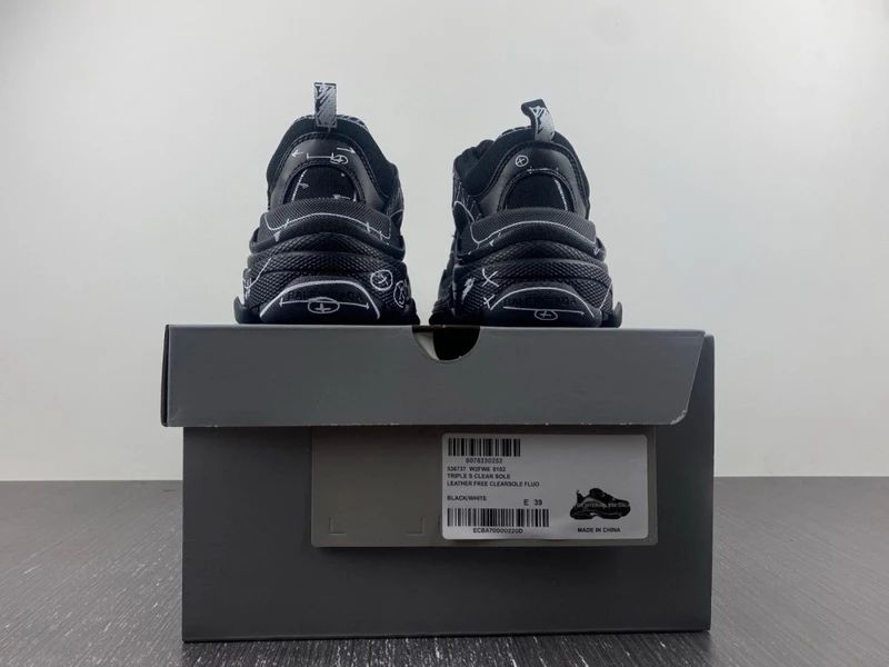 Balenciaga Triple S - Black/Dark Green/Dark Grey | РАЗМЕРИ: 35 до 46
