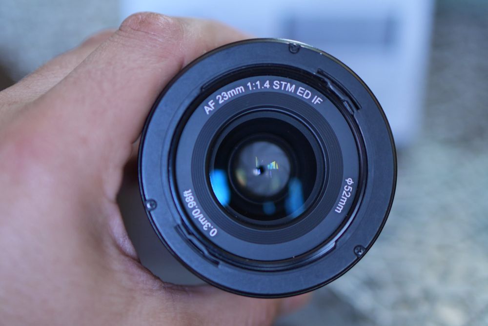 Viltrox AF 23 mm  f / 1.4 за Sony E ( APS-C )