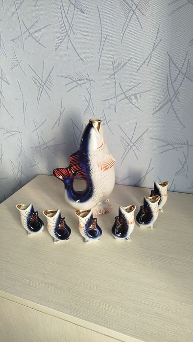 Набор. Графин с рюмочками в виде рыбок