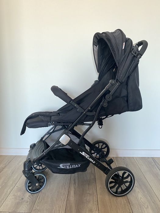 Прогулочная коляска Skillmax  — Отличное состояние