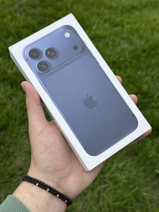iPhone 17 Pro Max Blue Nou / Sigilat
