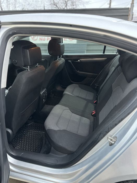 Vw Passat - 2.0 TDI - BlueMotion - Navi - Clima - Computer - Garantie