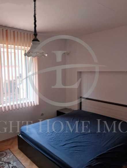 Продава се Двустаен апартамент в Пловдив, Център - 60 кв.м за 2500 €/кв.м - Снимка #4