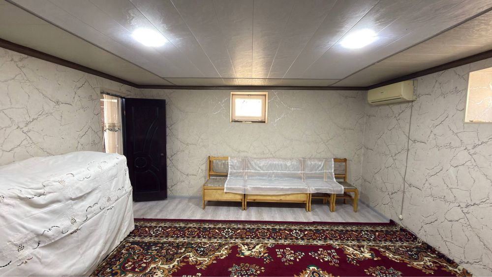 Nazarbek turkistinda uy sotiladi 6.7 sotix